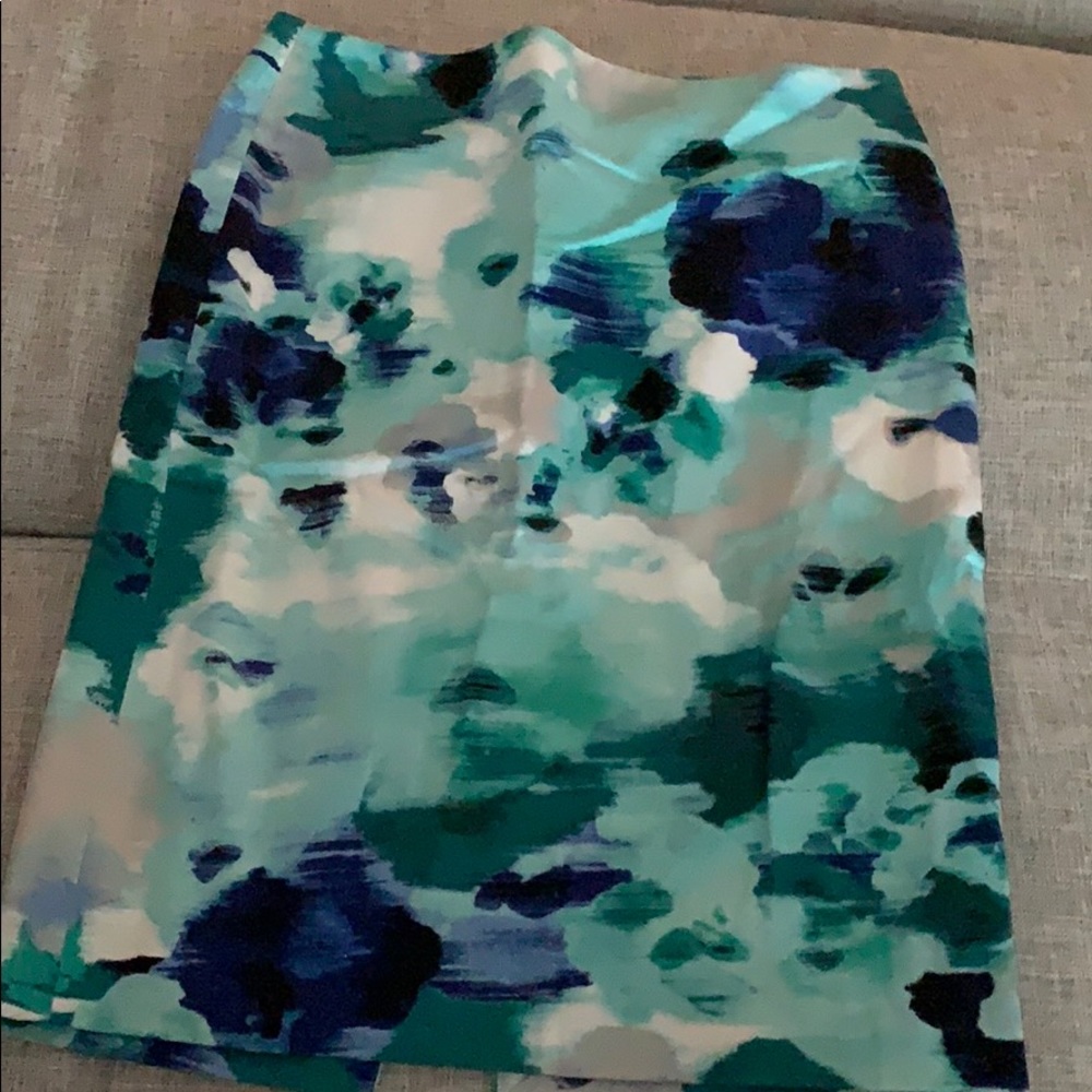Artsy pencil skirt